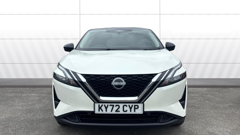 Nissan Qashqai 1.3 DiG-T MH N-Connecta 5dr Petrol Hatchback